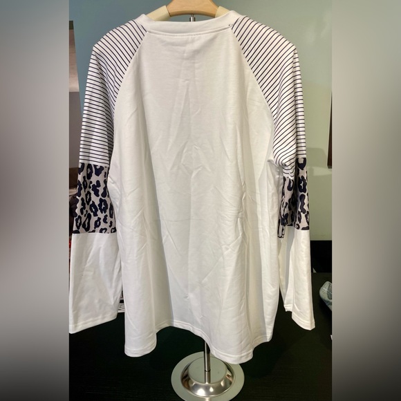 Boutique Long Sleeve Snowman T-shirt with leopard print & stripes on sleeves. - Picture 3 of 3